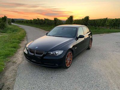 gebraucht BMW 330 330 i Aut.