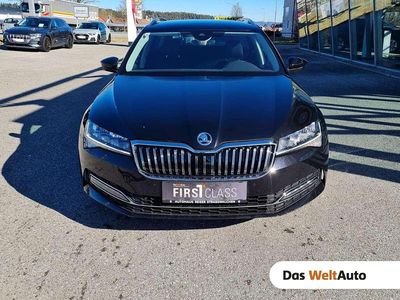 Gebraucht Skoda Superb Style 150 PS (110 kW) 2023 Schwarz Kombi