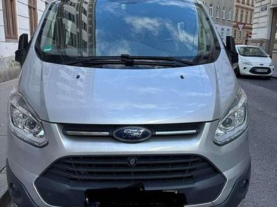 Gebraucht Ford Transit Custom Basis 101 PS (74 kW) 2015 Van / Kleinbus