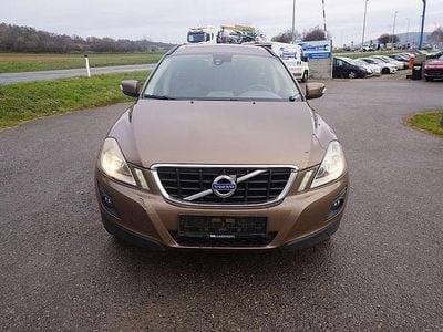 Braun Gebraucht 2009 Volvo XC60 Basis SUV | € 4.590