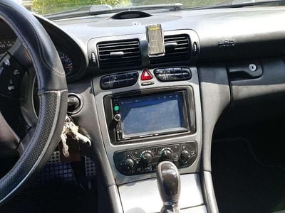 Gebraucht 2003 Mercedes 200 | € 1.750