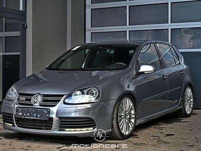 Silber Gebraucht 2007 VW Golf V R Limousine | € 35.980