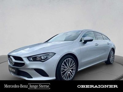 Silber Gebraucht 2024 Mercedes CLA200 Progressive Limousine | € 53.530