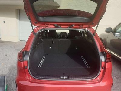 Rot Gebraucht 2023 Kia Ceed Silver Kleinwagen | € 17.500 (Guter Preis)