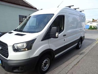 Gebraucht Ford Transit 109 PS (80 kW) 2019 Weiß Van