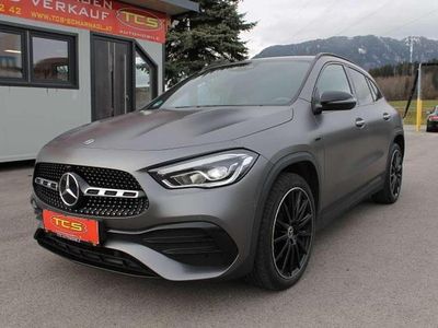 Grau Gebraucht 2021 Mercedes GLA250 AMG line SUV | € 29.990 (Teuer)