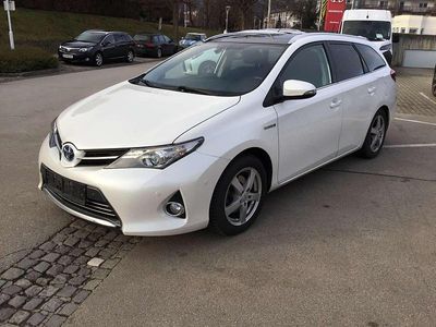 Gebraucht Toyota Auris Touring Sports Lounge+ 99 PS (72 kW) 2014 Weiß Kombi