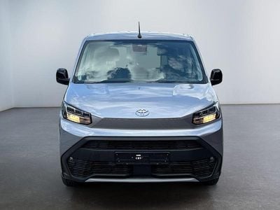 Neu 2025 Toyota Proace Verso Business Edition Kombi | € 33.782 (Fairer Preis)