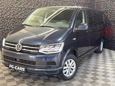 Blau Gebraucht 2018 VW Caravelle Comfortline Van / Kleinbus | € 37.990