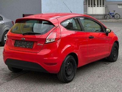 Rot Gebraucht 2014 Ford Fiesta Trend Kleinwagen | € 4.200 (Guter Preis)