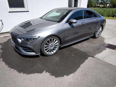 Silber Gebraucht 2022 Mercedes CLA180 AMG line Limousine | € 35.700 (Etwas zu teuer)