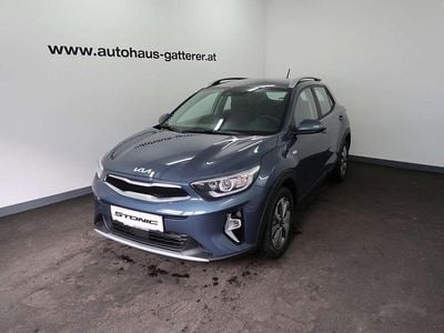 Gebraucht Kia Stonic Silver 84 PS (61 kW) 2023 Blau SUV