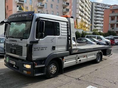 Silber Gebraucht 2008 MAN TGE Van | € 35.000