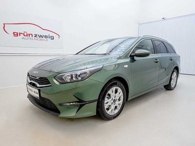 gebraucht Kia Ceed Sportswagon Ceed / cee'd 10 T-GDI GPF ISG Silber