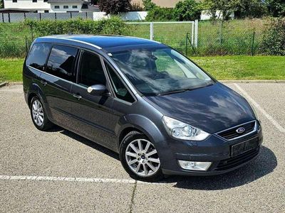 Grau Gebraucht 2007 Ford Galaxy Limited Van / Kleinbus | € 4.000 (Fairer Preis)