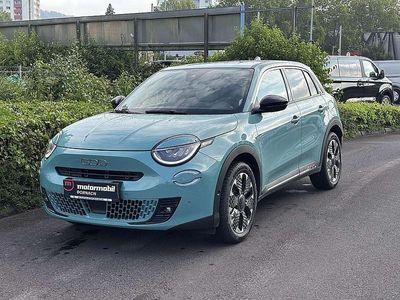 Blau Gebraucht 2024 Fiat 600E La Prima SUV | € 32.990 (Teuer)