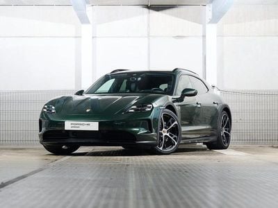 Dunkelgrün metallic Gebraucht 2025 Porsche Taycan Cross Turismo Limousine | € 127.660