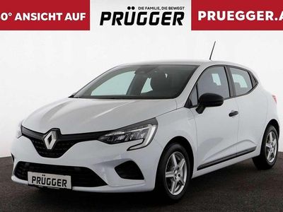 Gebraucht Renault Clio V SE 67 PS (49 kW) 2023 Weiß Limousine