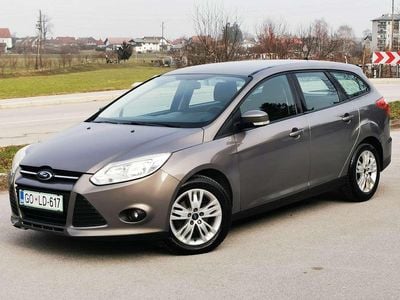 Gebraucht 2012 Ford Focus Trend Kombi | € 3.650 (Etwas zu teuer)