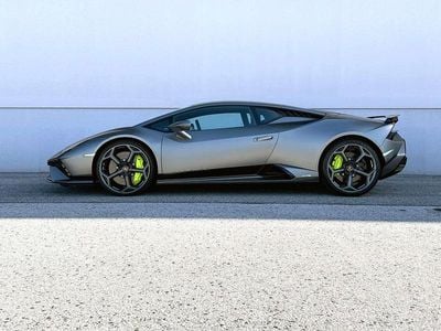 Grau Gebraucht 2024 Lamborghini Huracán Coupé | € 476.900