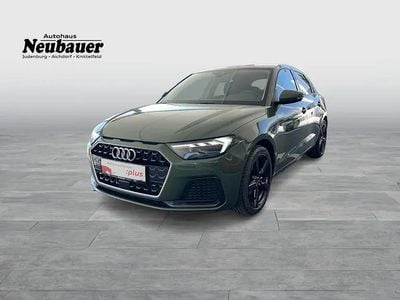 Gebraucht Audi Q3 Ambiente 150 PS (110 kW) 2025 Silber  metallic SUV