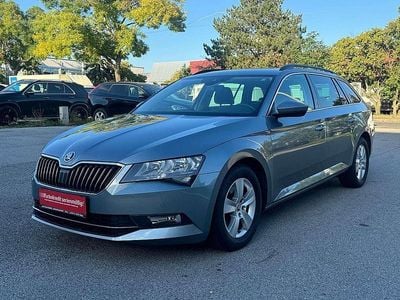 Silber Gebraucht 2019 Skoda Superb Ambition Kombi | € 17.490 (Guter Preis)
