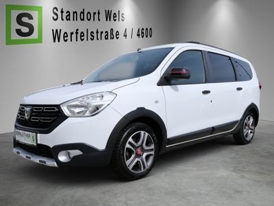 gebraucht Dacia Lodgy Stepway Charisma Blue dCi 115 S&S 7-sitzig