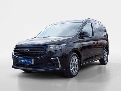 Neu Ford Tourneo Titanium 122 PS (89 kW) 2026 Schwarz Kombi