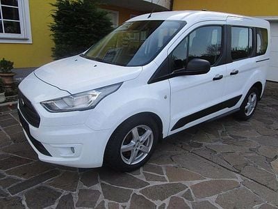Gebraucht Ford Tourneo Trend 101 PS (74 kW) 2019 Weiß Van