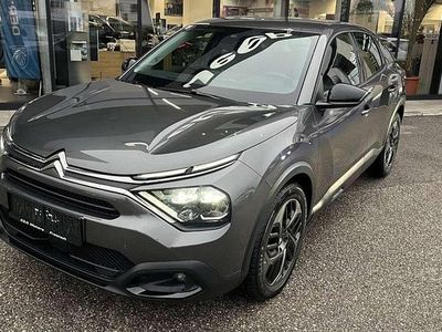 Grau Gebraucht 2024 Citroën C4 Limousine | € 18.990