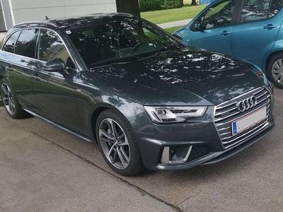 Gebraucht Audi A4 Sport 231 PS (169 kW) 2019 Grau Kombi