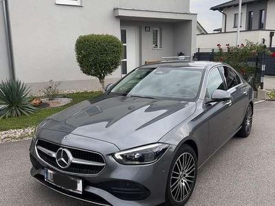 Silber Gebraucht 2024 Mercedes C220 Edition Limousine | € 38.000