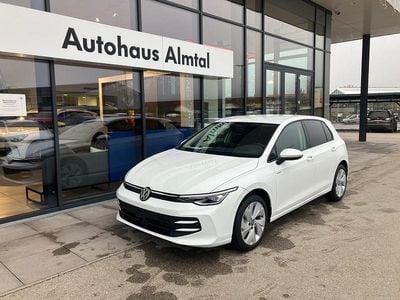 Gebraucht VW Golf VIII 115 PS (84 kW) 2025 Weiss  normal Limousine