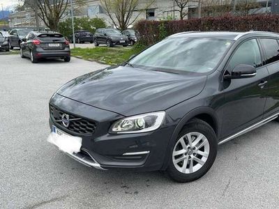 gebraucht Volvo V60 CC D3 Kinetic