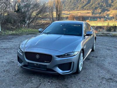 gebraucht Jaguar XE R-Dynamic SE Allrad Aut. *Top Zustand*