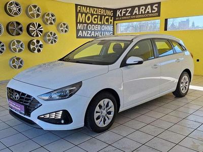 Weiß Gebraucht 2021 Hyundai i30 Limousine | € 13.700 (Etwas zu teuer)