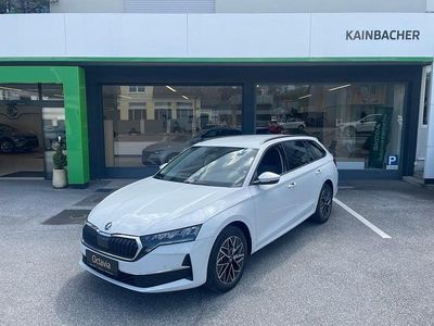 gebraucht Skoda Octavia Combi Selection TDI