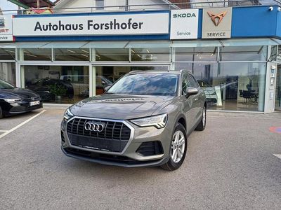 Mittelgrau metallic Gebraucht 2021 Audi Q3 Ambiente SUV | € 30.990 (Fairer Preis)