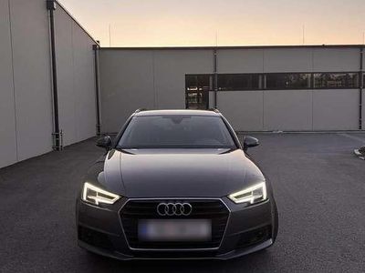 Grau Gebraucht 2018 Audi A4 Design Kombi | € 17.000 (Fairer Preis)