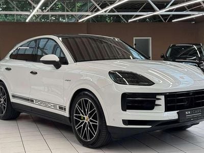 Weiß Gebraucht 2023 Porsche Cayenne SUV | € 109.900 (Teuer)