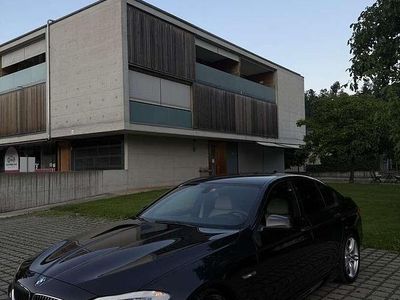 Grau Gebraucht 2013 BMW 520 Limousine | € 13.100 (Fairer Preis)