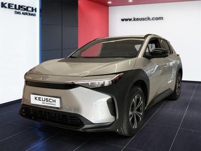 Precious metal grau Gebraucht 2023 Toyota bZ4X Comfort SUV | € 43.950 (Teuer)