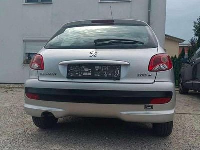 Silber Gebraucht 2009 Peugeot 206 Limousine | € 2.000 (Fairer Preis)