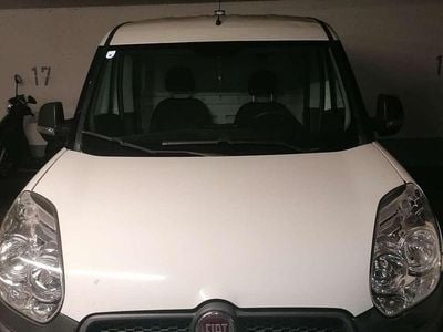Weiß Gebraucht 2012 Fiat Doblò Van / Kleinbus | € 3.950