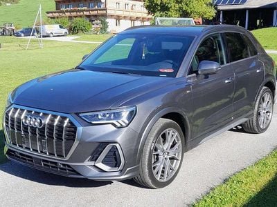 Grau Gebraucht 2023 Audi Q3 S-Line SUV | € 48.700 (Teuer)