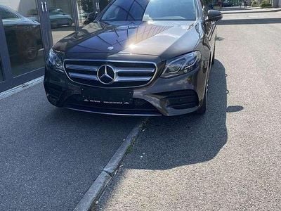 Gebraucht Mercedes E220 AMG 194 PS (142 kW) 2016 Limousine