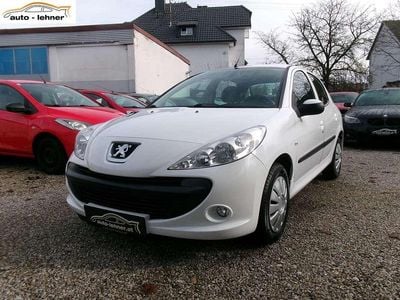 Gebraucht Peugeot 206 60 PS (44 kW) 2009 Weiß Limousine