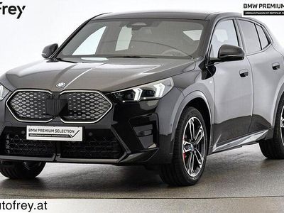 Gebraucht BMW iX2 Shadowline 225 kW (306 PS) 2025 Saphirschwarz SUV