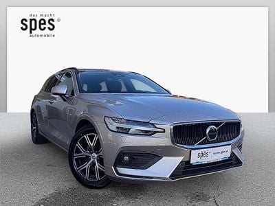 Silber Gebraucht 2025 Volvo V60 Core Kombi | € 36.958 (Fairer Preis)
