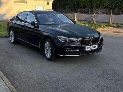 Schwarz Gebraucht 2016 BMW 740L Limousine | € 31.000